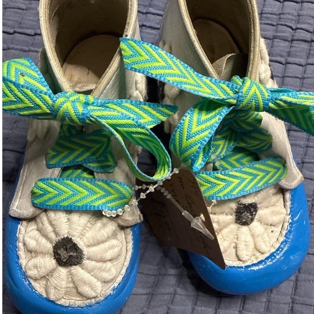 Vintage 1970s Child Life Floral Leather Toddler Boots Blue Daisy Cottagecore Sz4
